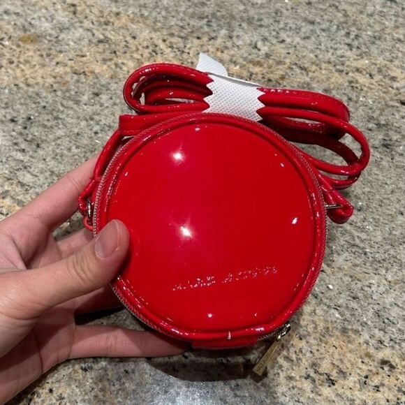 Marc Jacobs Cross body red round bag NWOT - Picture 11 of 16